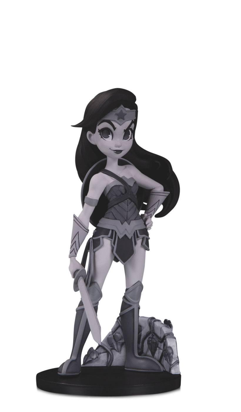 DC Comics Artists Alley Wonder Woman Zullo Black & White Statue